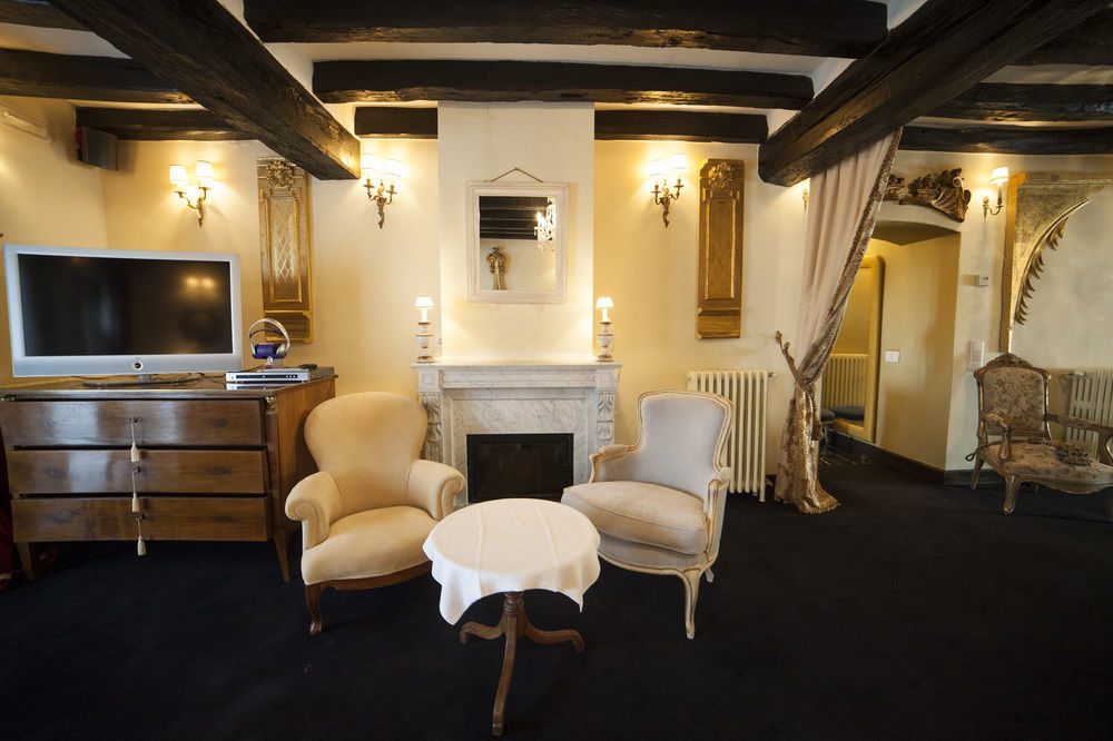 Hotel Palacio De La Pena Cantabria Ajo Extérieur photo