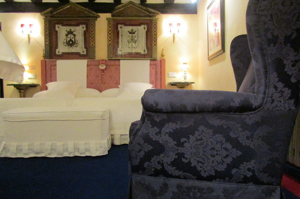 Hotel Palacio De La Pena Cantabria Ajo Extérieur photo