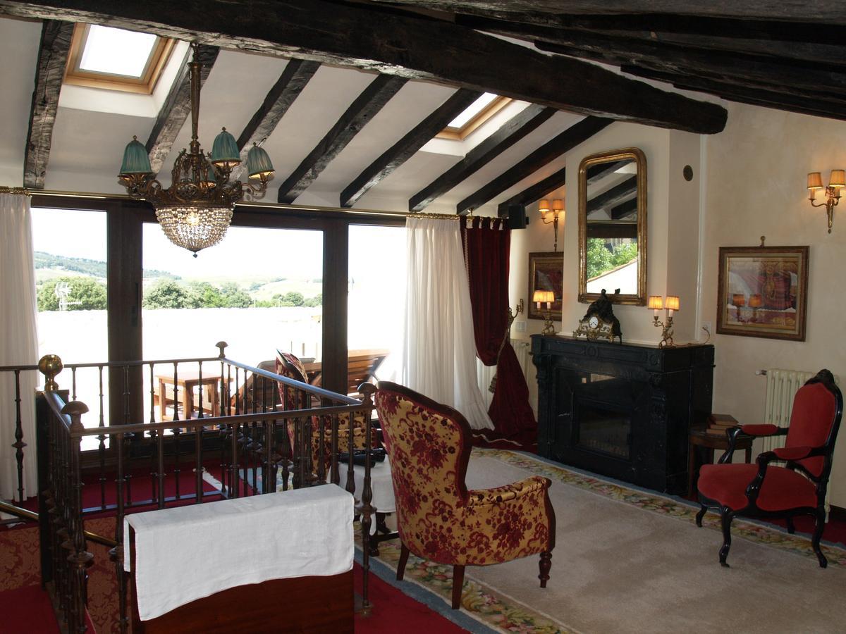 Hotel Palacio De La Pena Cantabria Ajo Extérieur photo