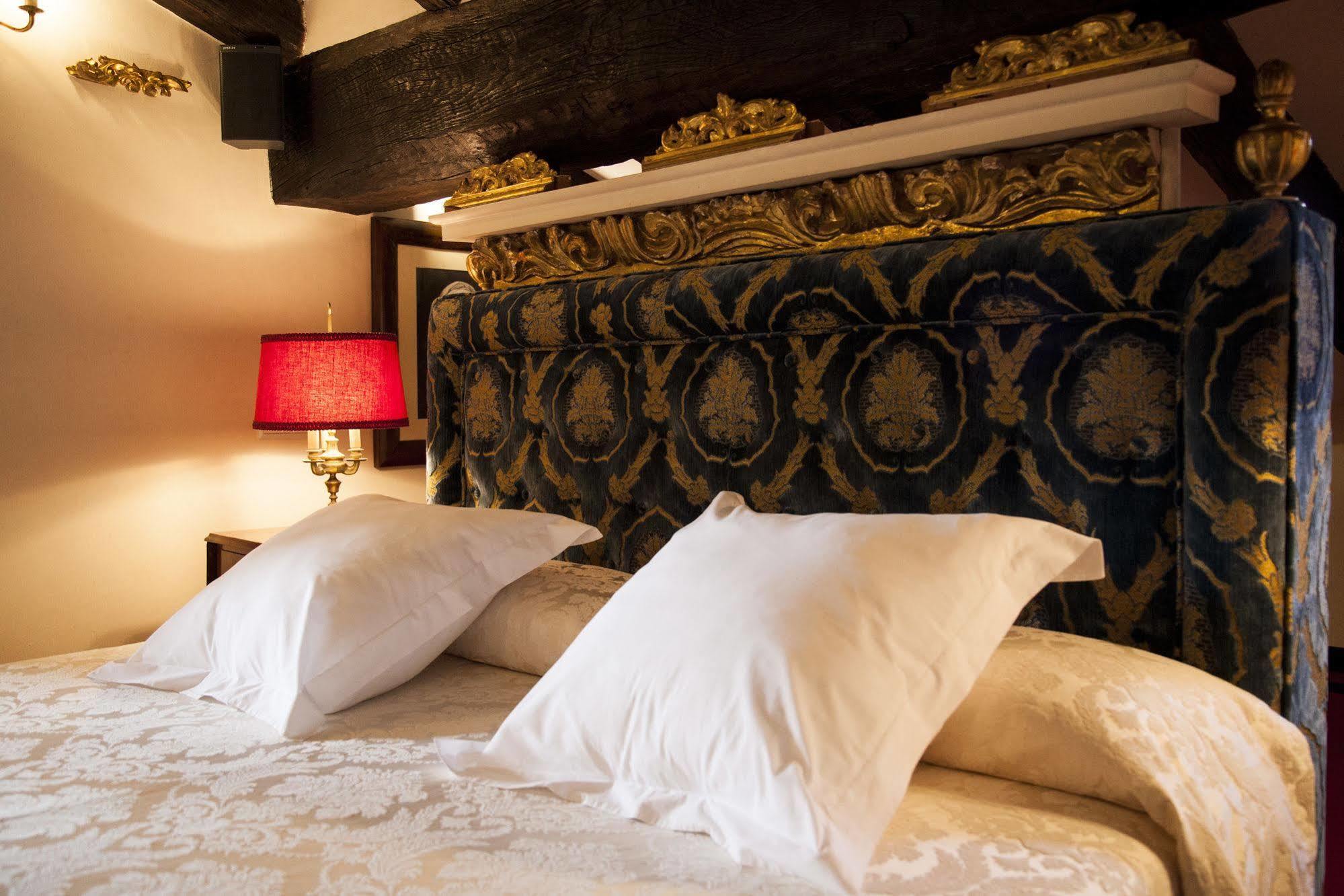 Hotel Palacio De La Pena Cantabria Ajo Extérieur photo